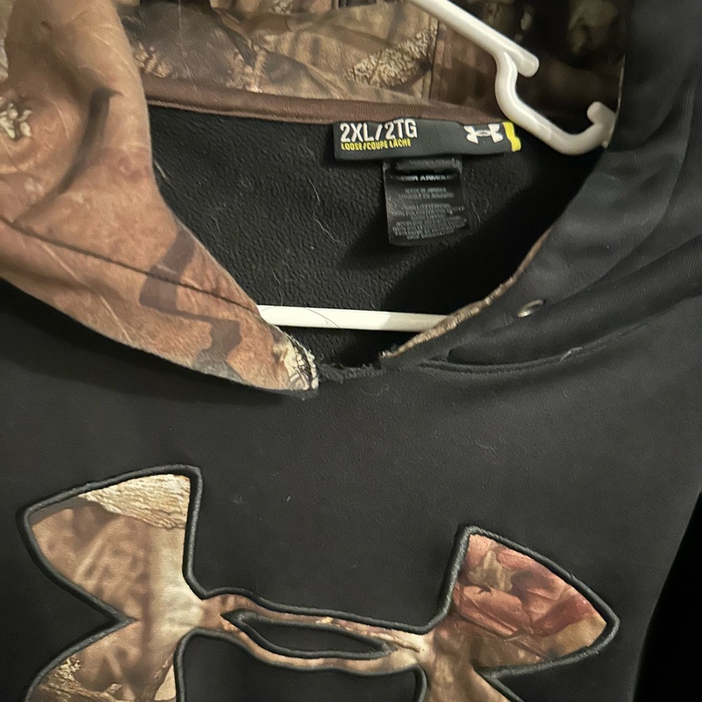 Men’s hoodie